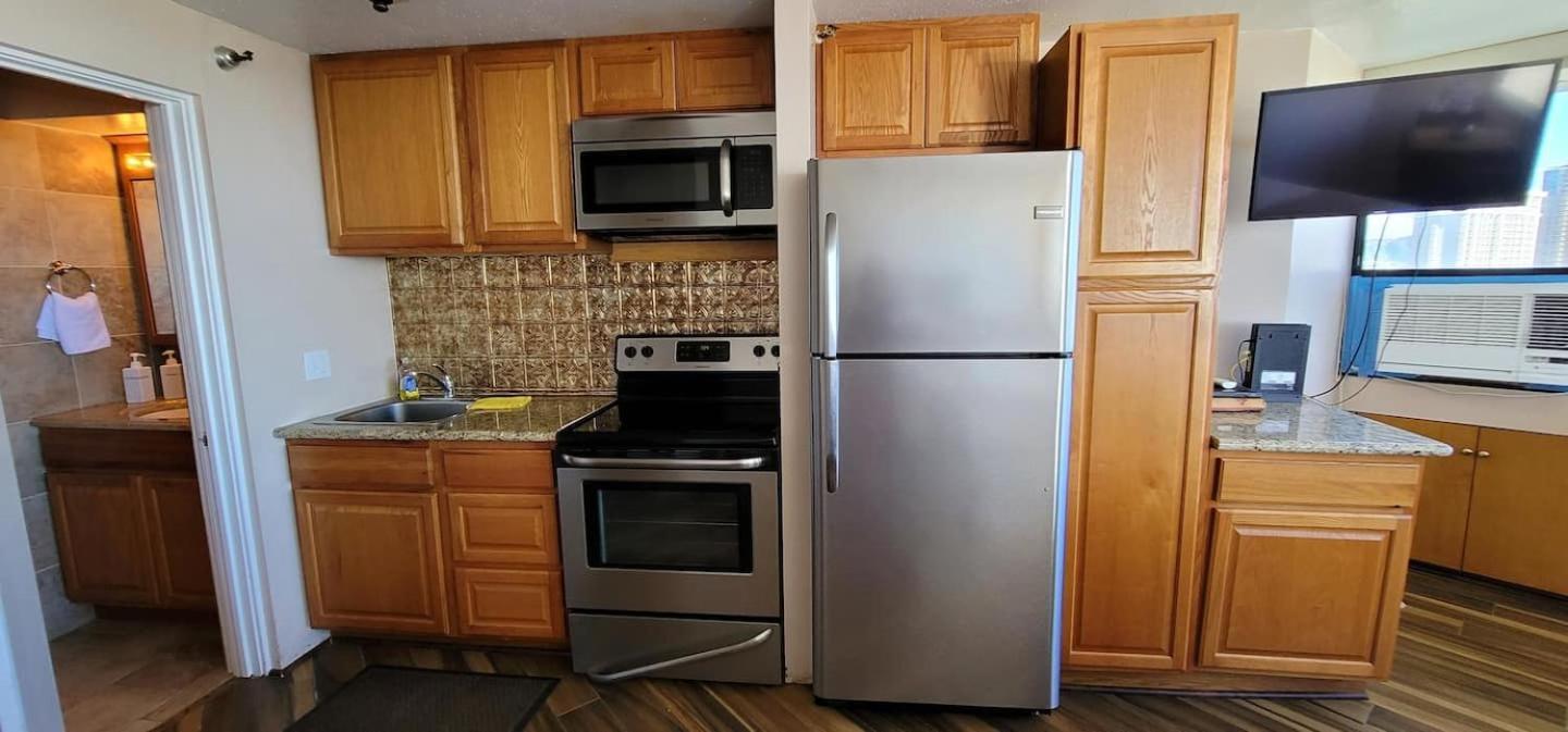 Waikiki Studio Steps To Beach-Mall Free Parking-Wifi Honolulu Rom bilde