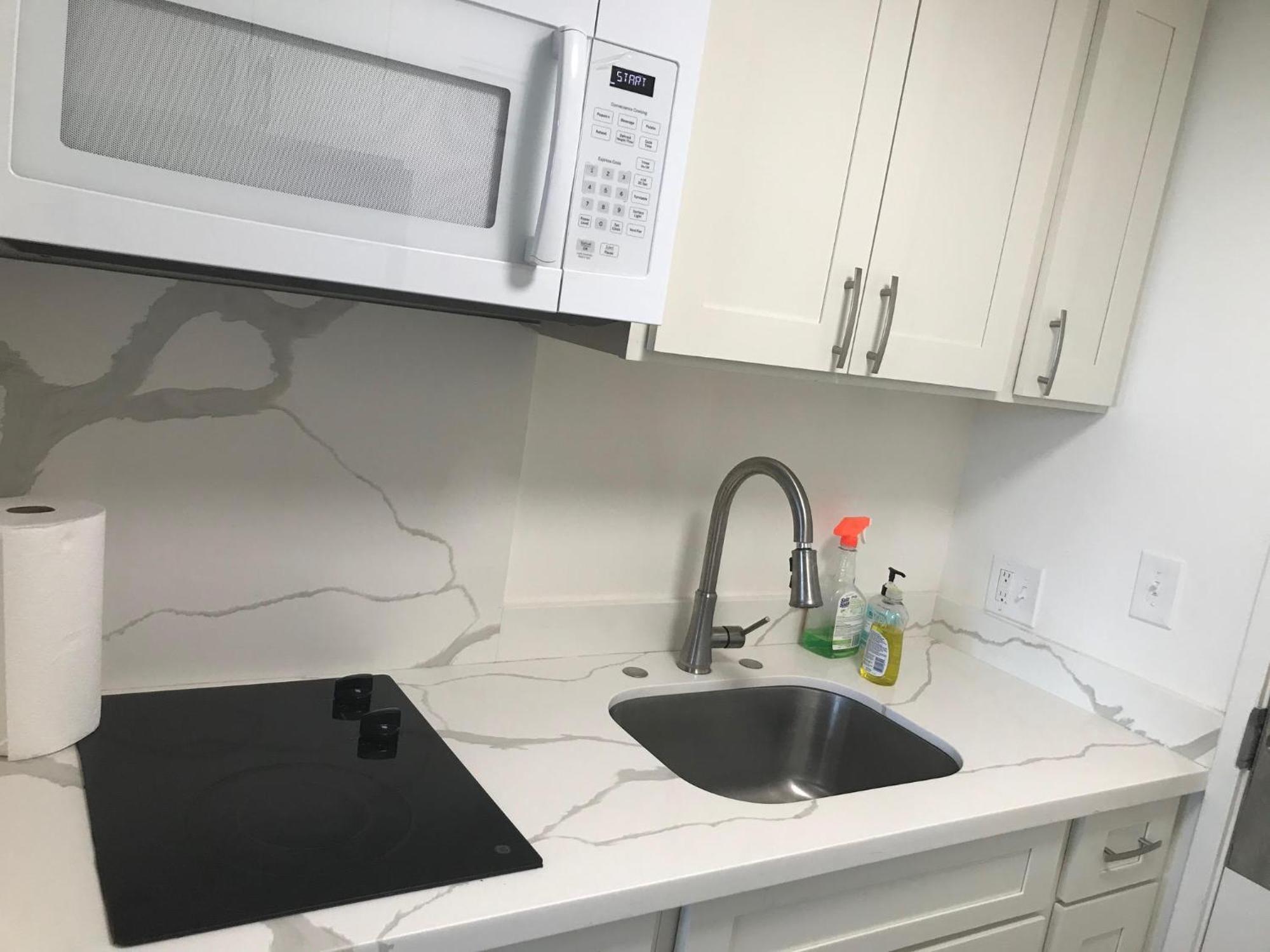 Waikiki Studio Steps To Beach-Mall Free Parking-Wifi Honolulu Rom bilde
